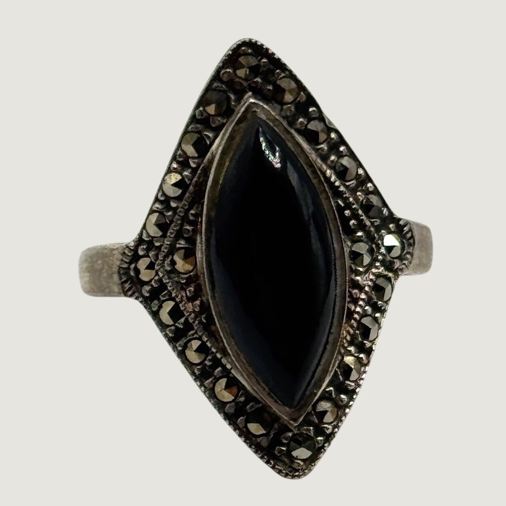 Sterling Silver‎ Onyx Marcasite Ring Size 6.75